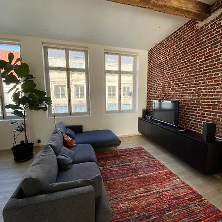 Burgstraat 17 In Exclusive Patrician House In Medieval Ghent